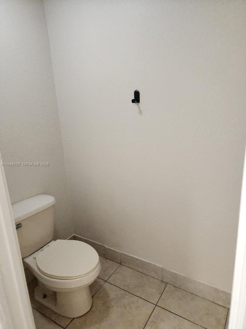   /   кв.футов $ 2026-07-05 0 Фото