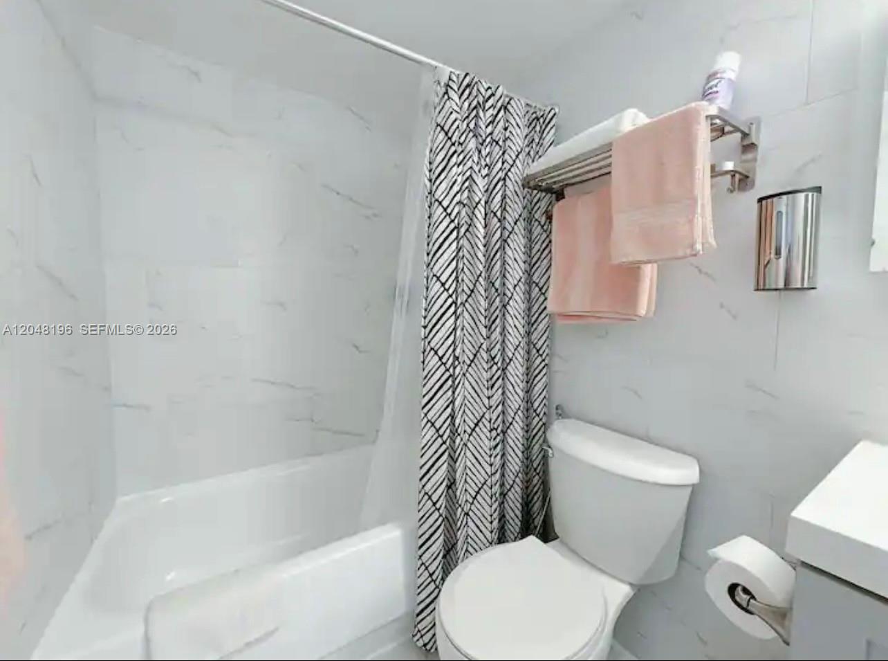 Photo of 19201 Collins Ave  #545, Sunny Isles Beach, Florida, 33160 - 