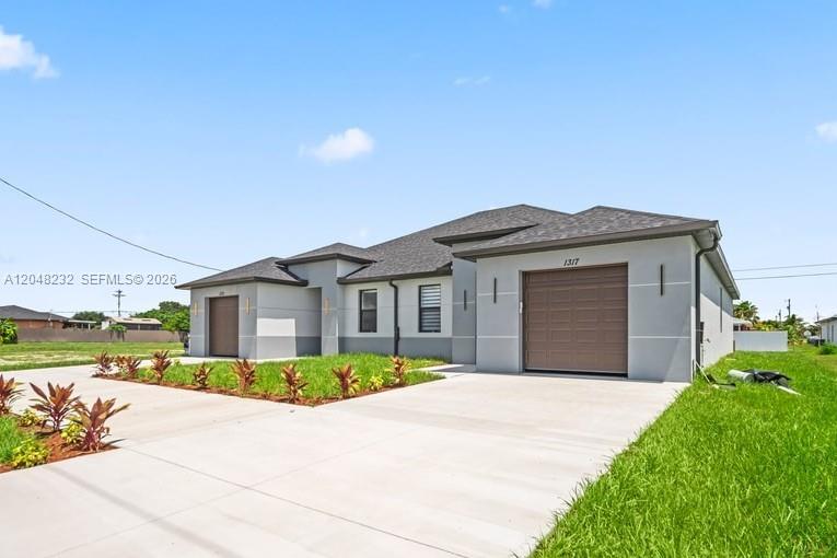   /  2400 sq. ft. $ 2026-07-05 0 foto