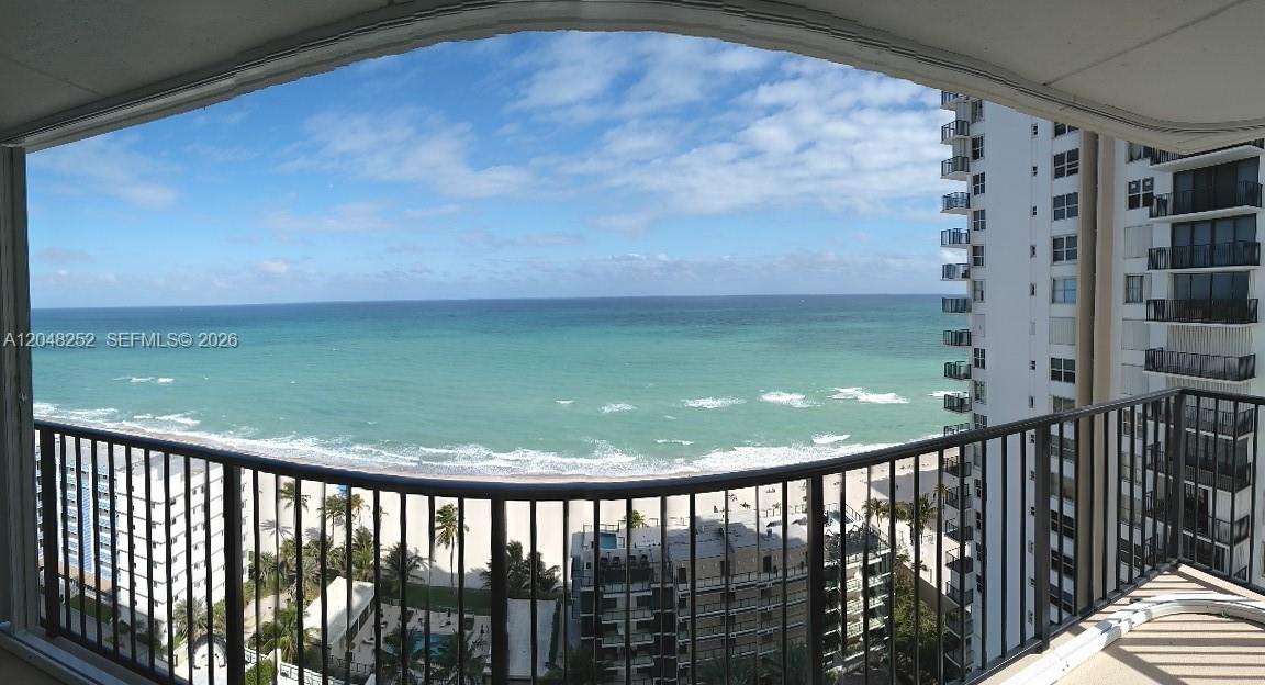 Photo of 2101 Ocean Dr  #2001, Hollywood, Florida, 33019 - 