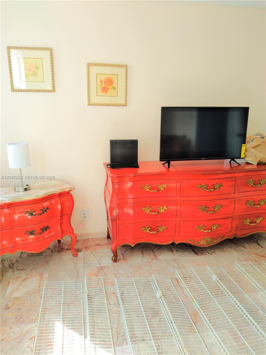 Photo of 2101 Ocean Dr  #2001, Hollywood, Florida, 33019 - 