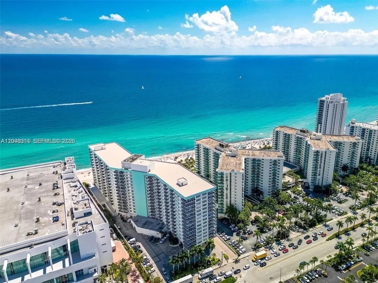 Photo of 3725 Ocean Dr  #PH14, Hollywood, Florida, 33019 - 