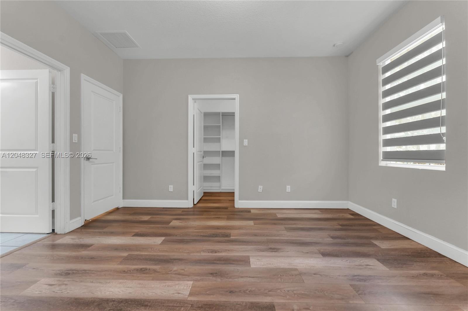 4040 3 / 3 1496 sq. ft. $ 2026-07-16 0 foto