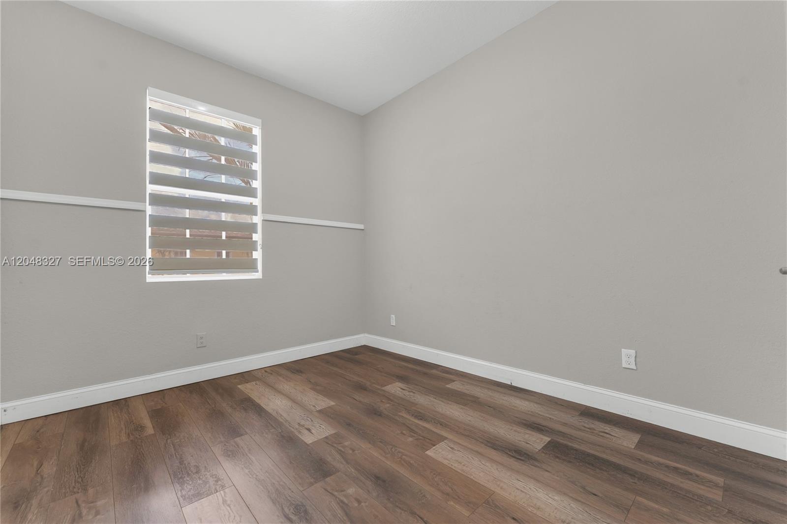 4040 3 / 3 1496 sq. ft. $ 2026-07-16 0 foto
