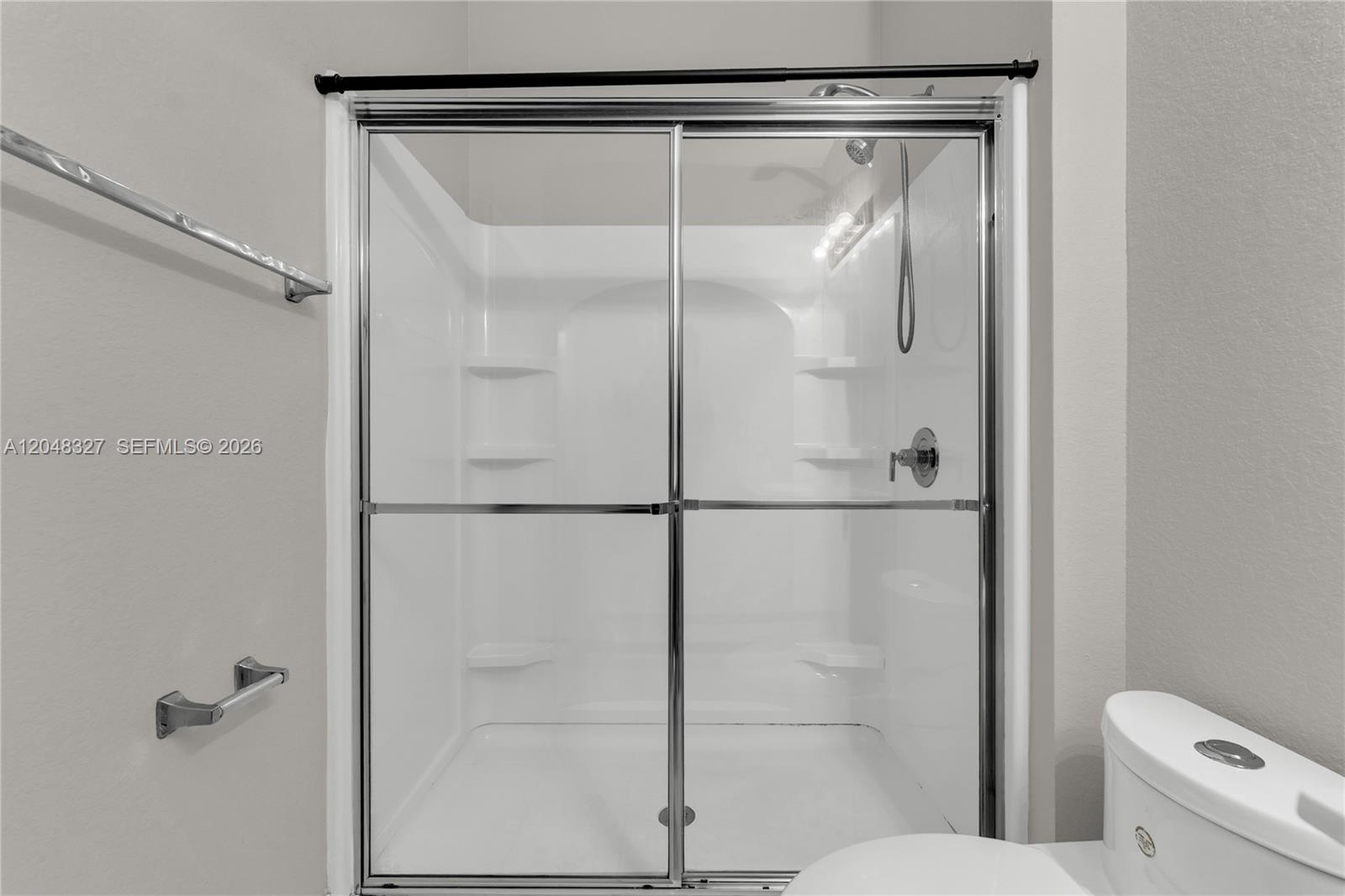 4040 3 / 3 1496 sq. ft. $ 2026-07-16 0 foto