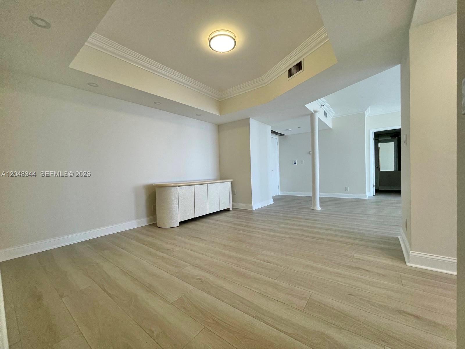 Photo of 20281 Country Club Dr #2104, Aventura, Florida, 33180 -
