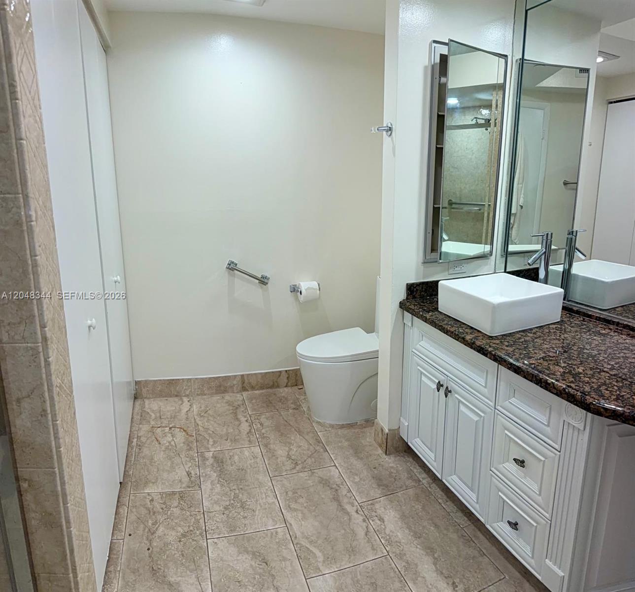 Photo of 20281 Country Club Dr #2104, Aventura, Florida, 33180 -
