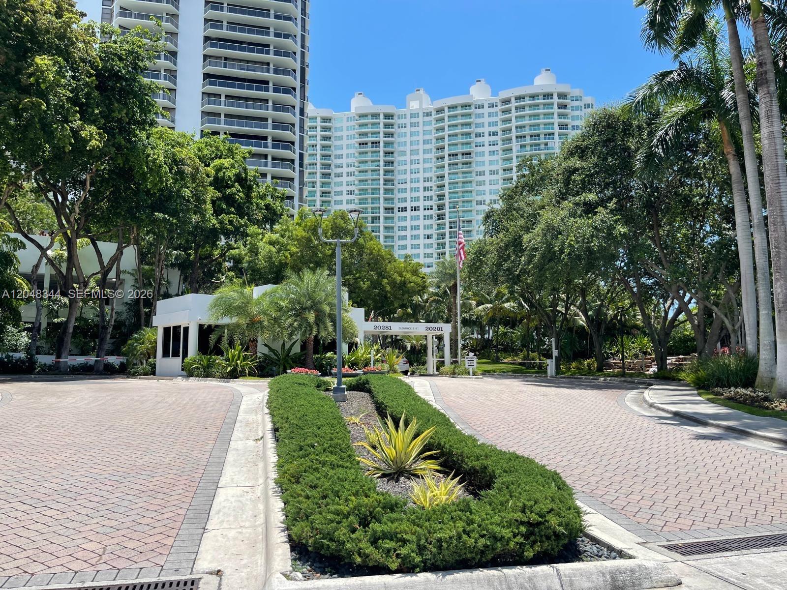 Photo of 20281 Country Club Dr #2104, Aventura, Florida, 33180 -
