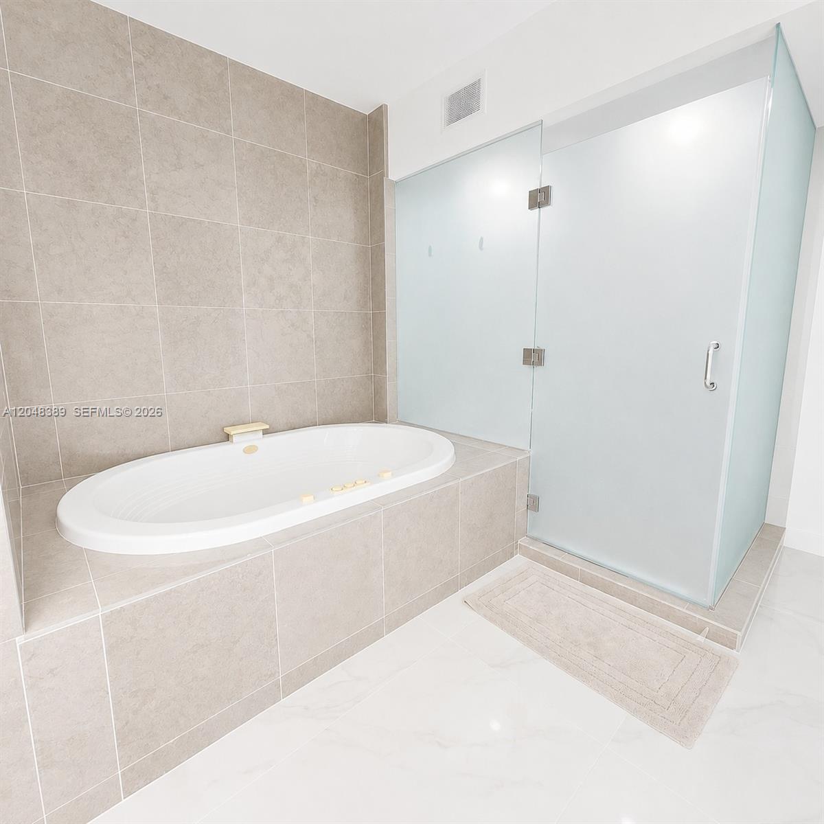 Photo of 450 Alton Rd  #1606, Miami Beach, Florida, 33139 - 