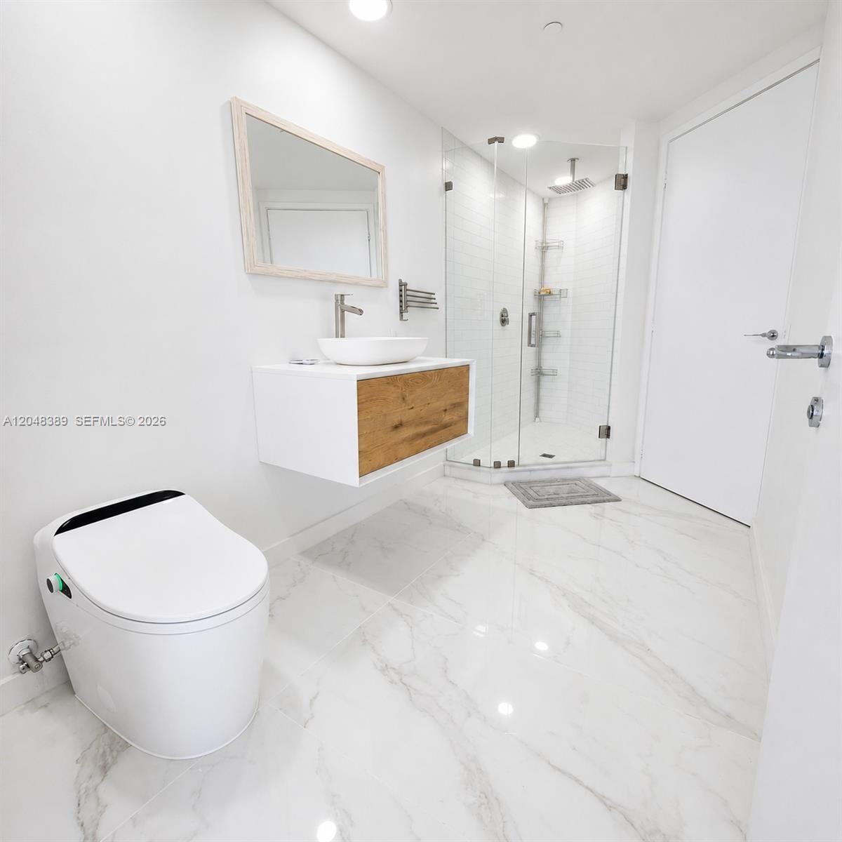 Photo of 450 Alton Rd  #1606, Miami Beach, Florida, 33139 - 