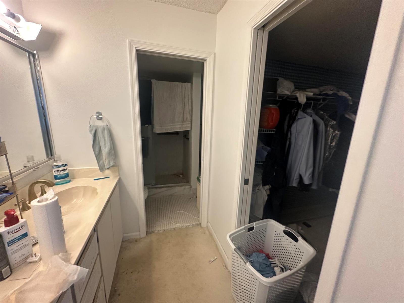Ver detalles 4e 2 / 2 1586 sq. ft. $ 2026-07-29 0 foto