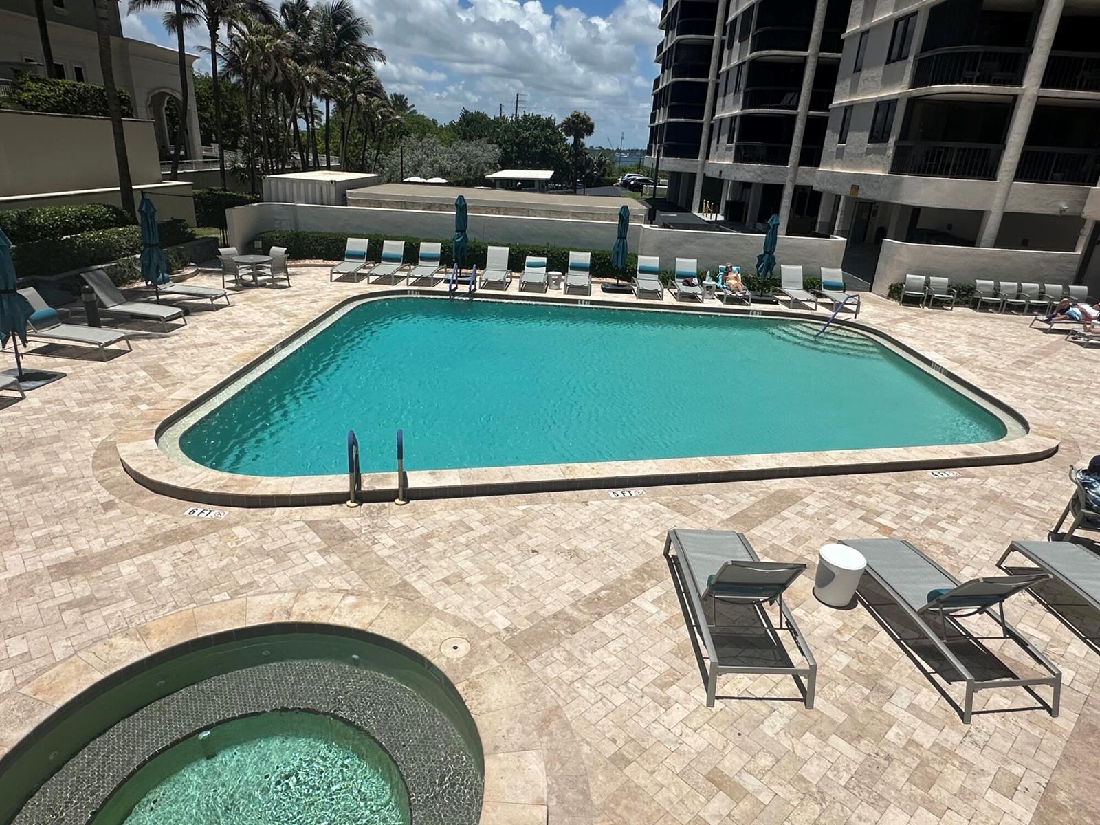 Ver detalles 4e 2 / 2 1586 sq. ft. $ 2026-07-29 0 foto