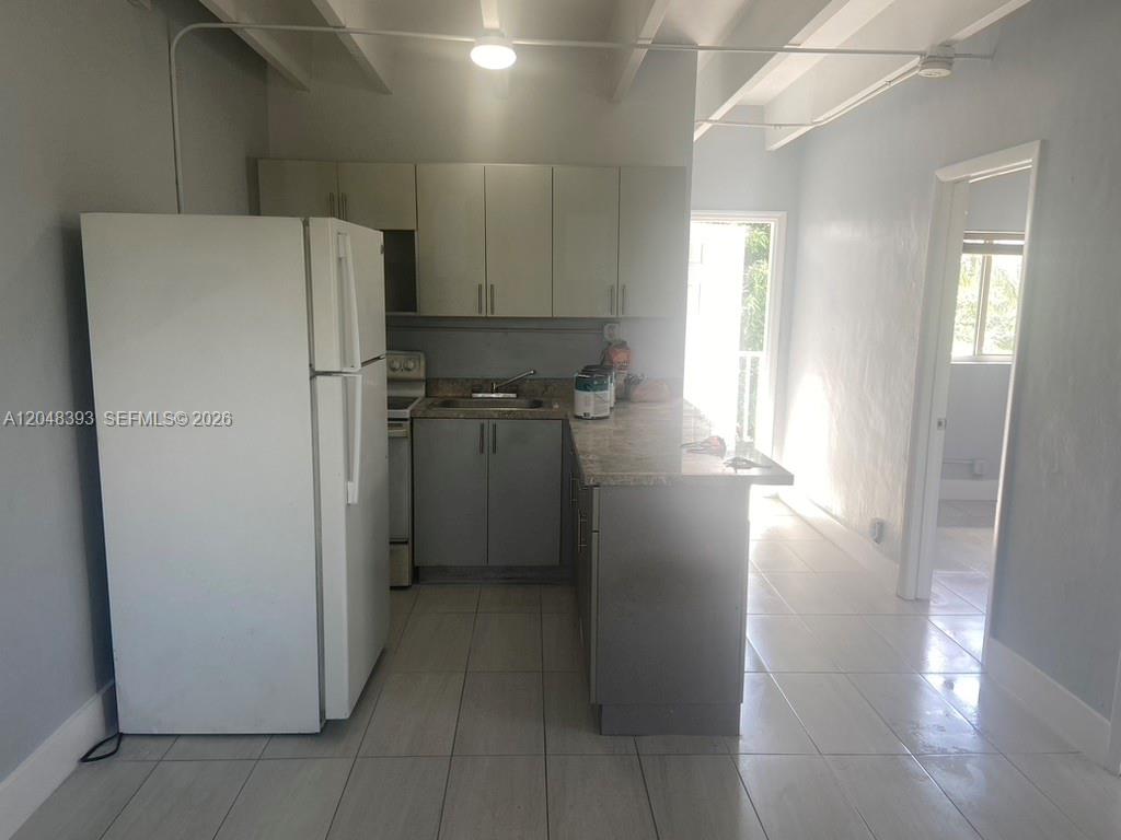   /  2414 sq. ft. $ 2026-07-06 0 foto