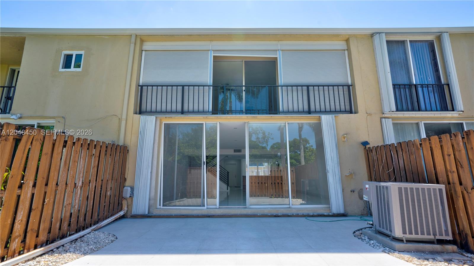 Photo of 933 24th Ave (933), Hallandale Beach, Florida, 33009 -