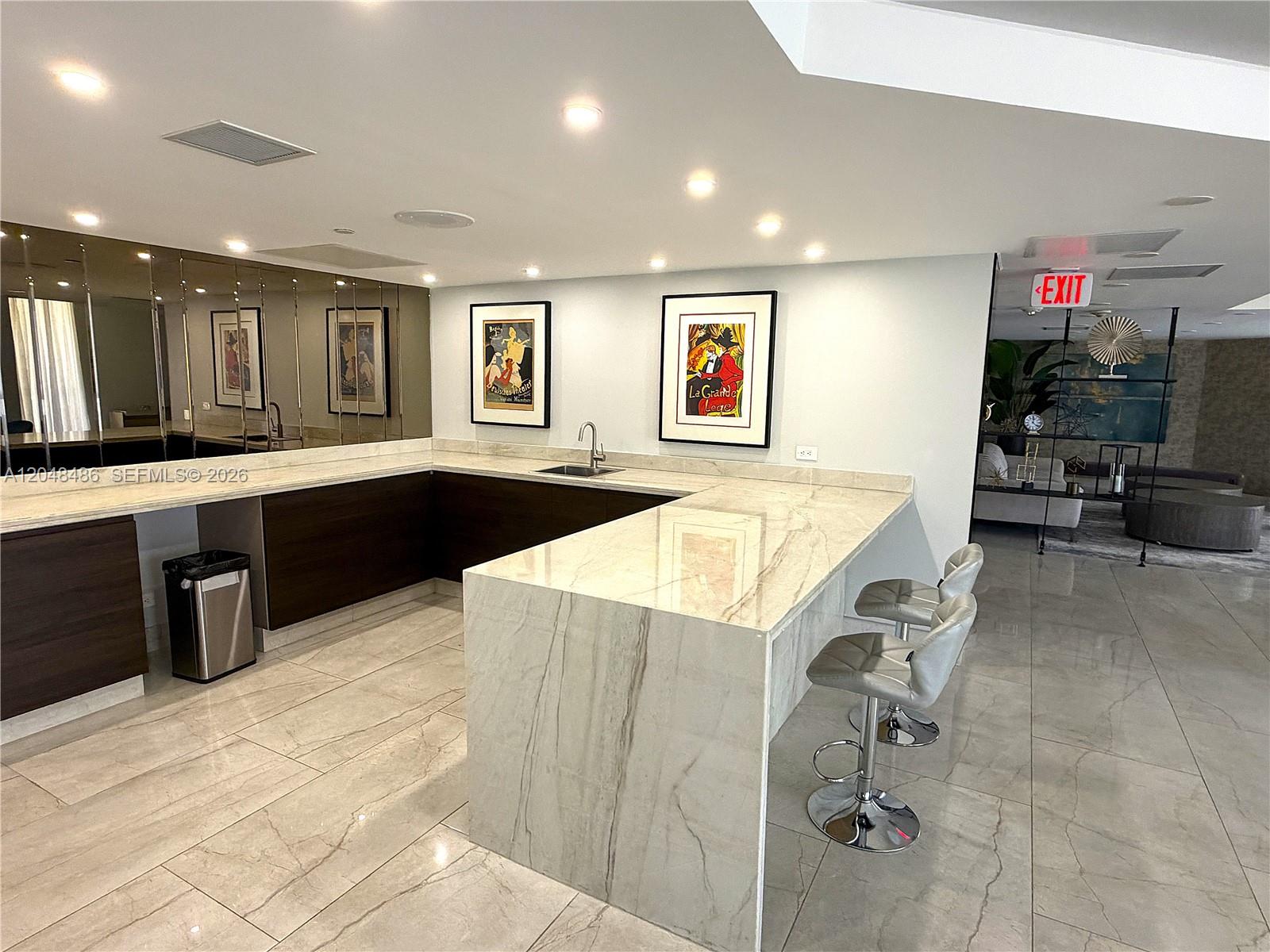Photo of 20191 Country Club Dr  #2601, Aventura, Florida, 33180 - 