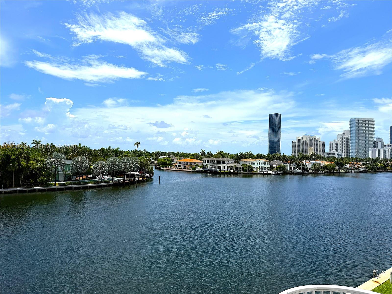 Photo of 20191 Country Club Dr  #2601, Aventura, Florida, 33180 - 