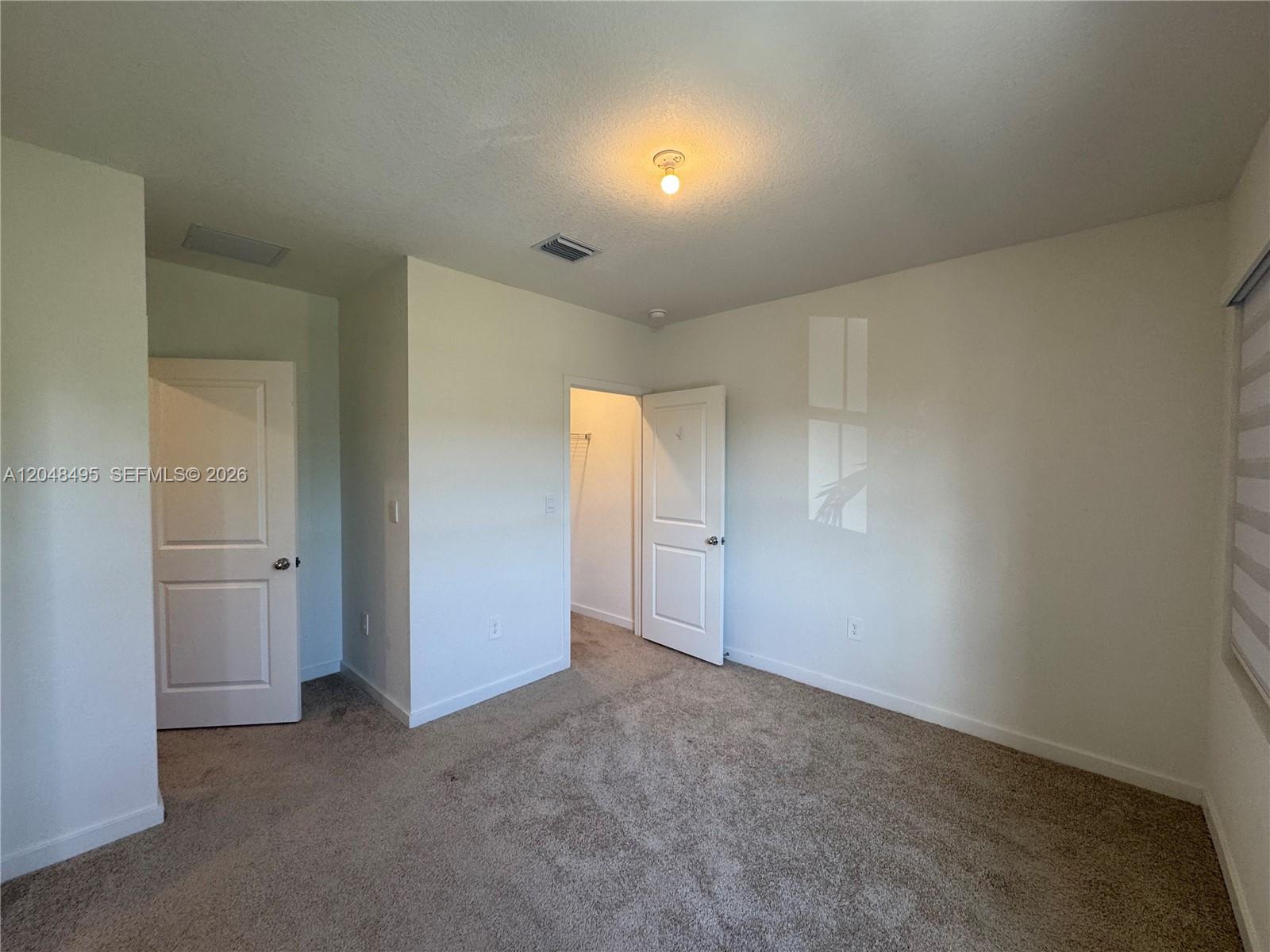 See details 438 3 / 3 1440 sq. ft. $ 2026-07-06 0 Photo