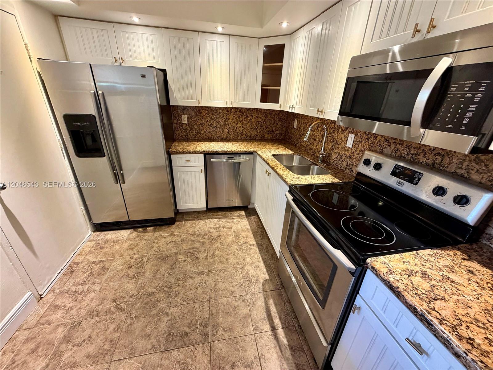 Photo of 500 Three Islands Blvd  #L25, Hallandale Beach, Florida, 33009 - 
