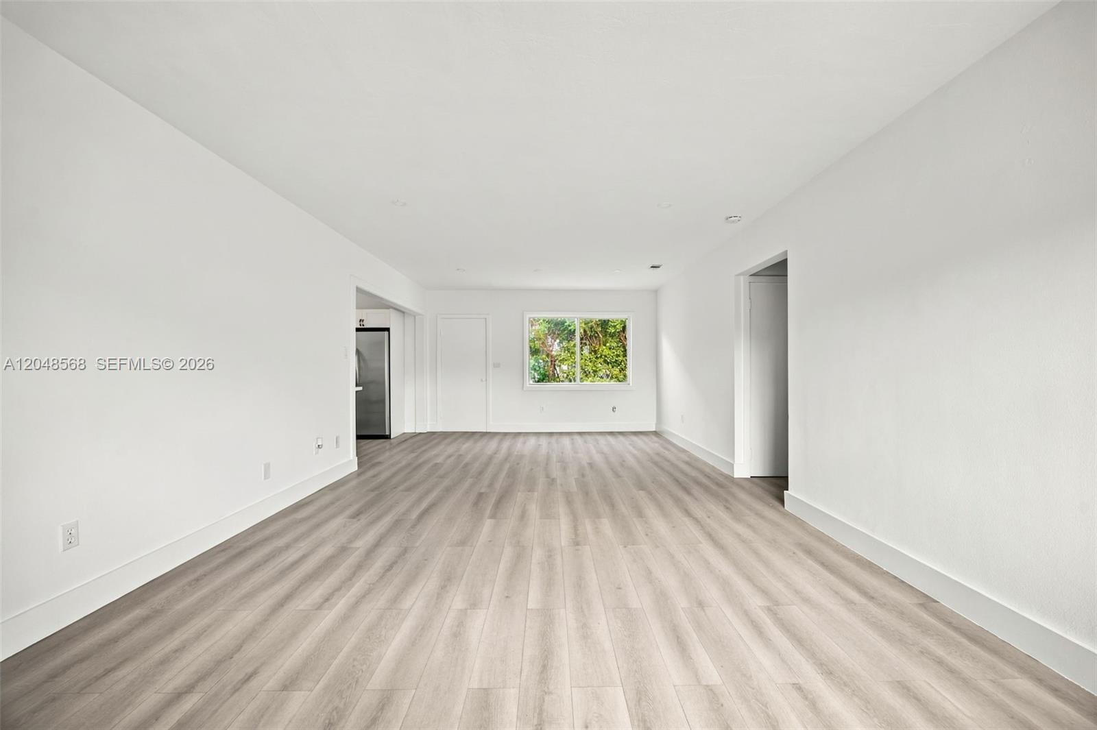   /   sq. ft. $ 2026-07-06 0 foto