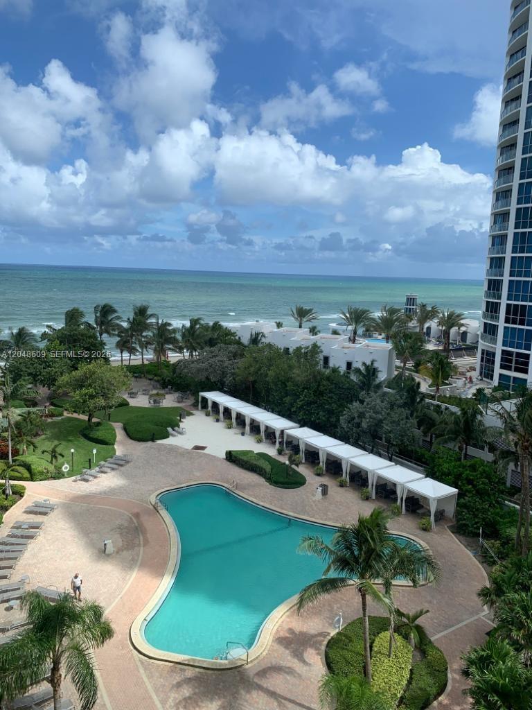 Photo of 3001 Ocean Dr  #721, Hollywood, Florida, 33019 - 