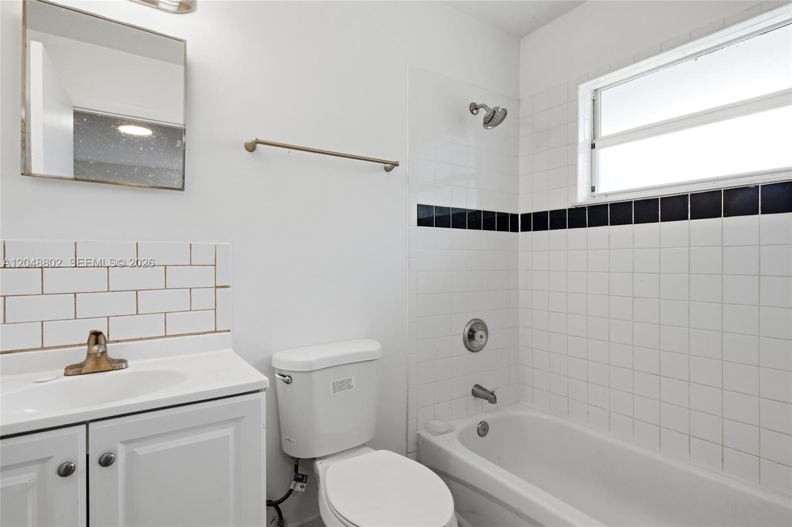   /  2214 sq. ft. $ 2026-07-06 0 foto