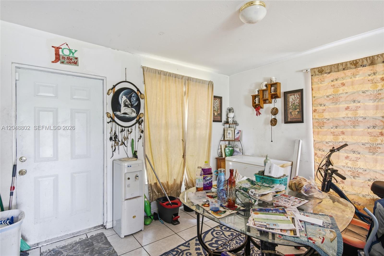   /  2214 sq. ft. $ 2026-07-06 0 foto