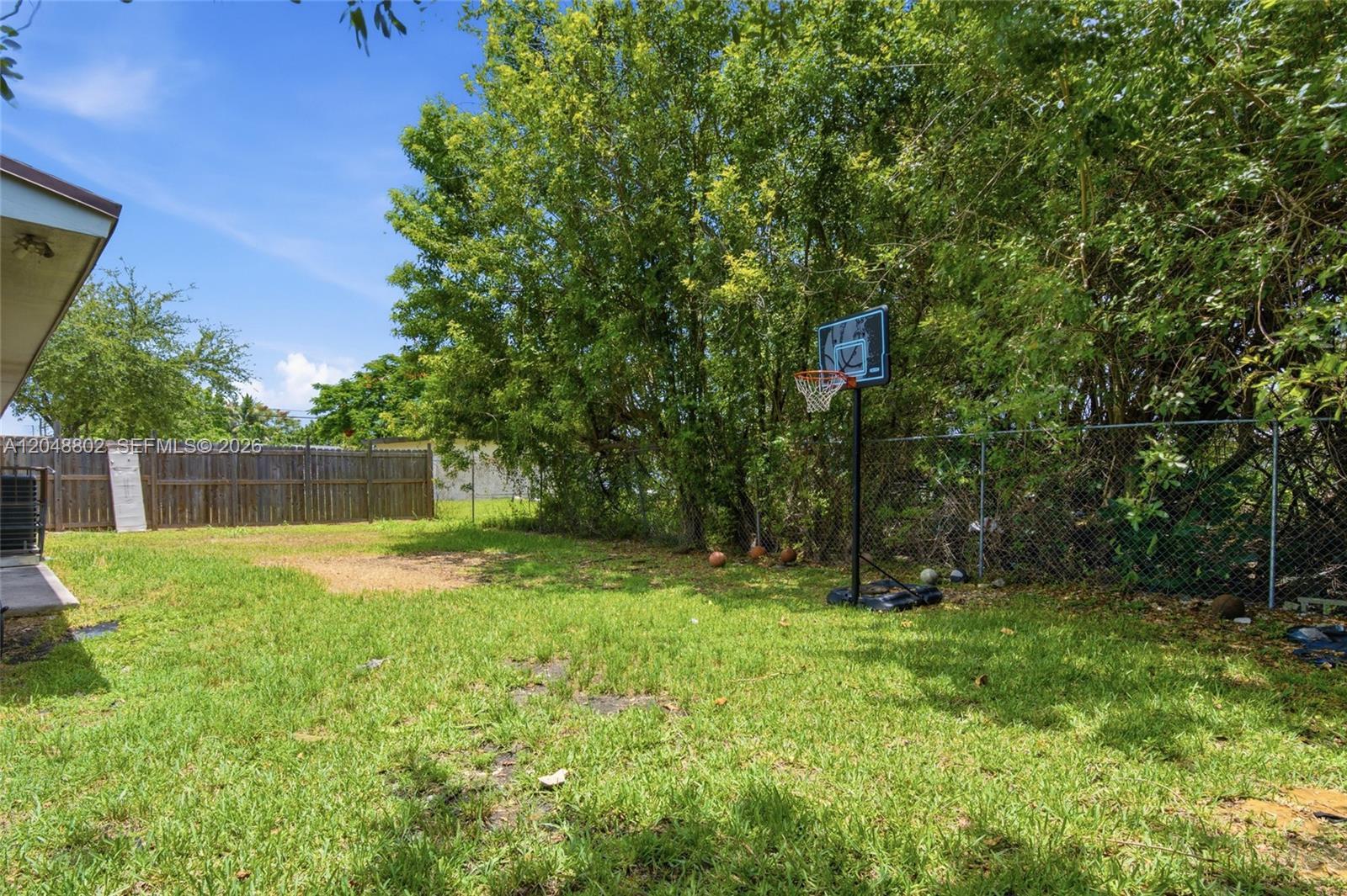  /  2214 sq. ft. $ 2026-07-06 0 foto