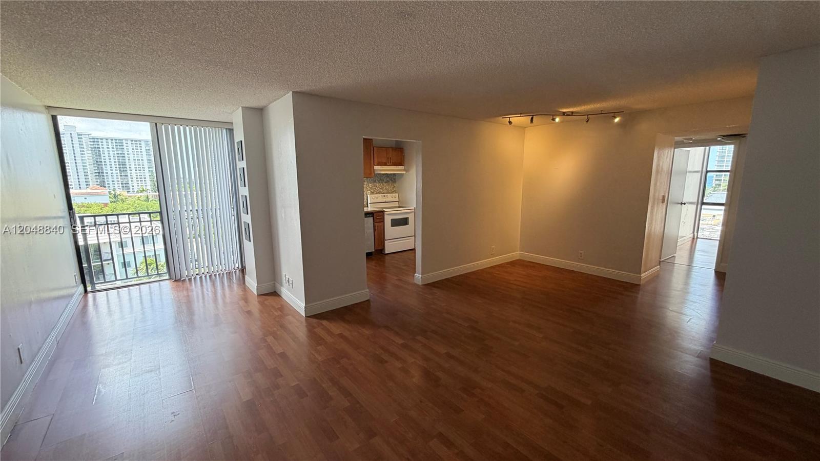Photo of 17021 Bay Rd #914, Sunny Isles Beach, Florida, 33160 -