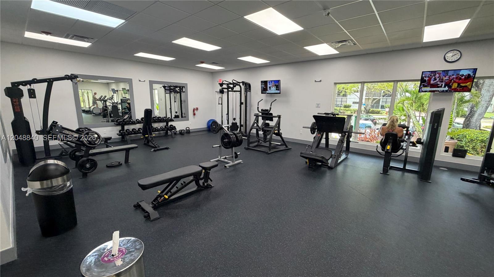 Photo of 17021 Bay Rd #914, Sunny Isles Beach, Florida, 33160 -
