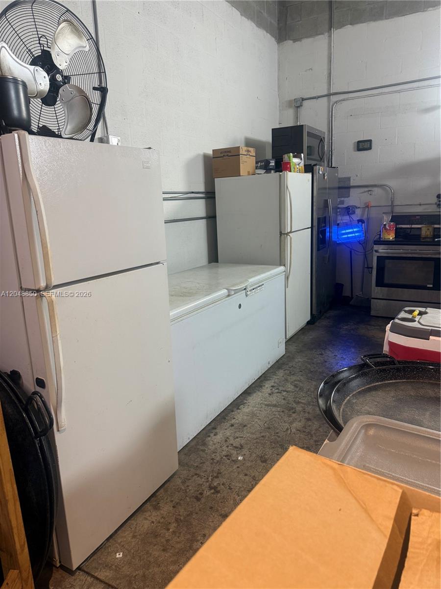   /   sq. ft. $ 2026-09-23 0 Photo