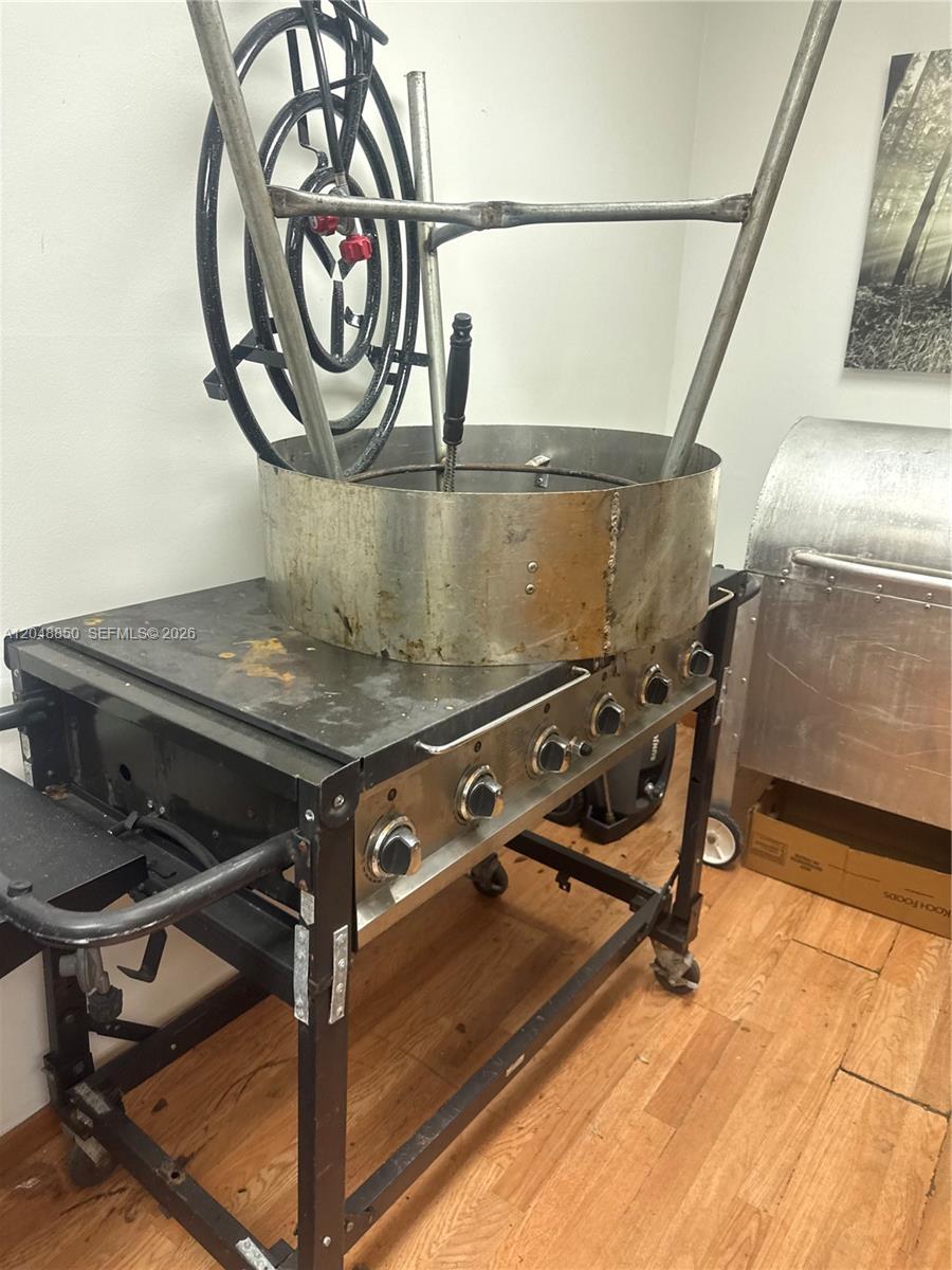   /   sq. ft. $ 2026-09-23 0 Photo