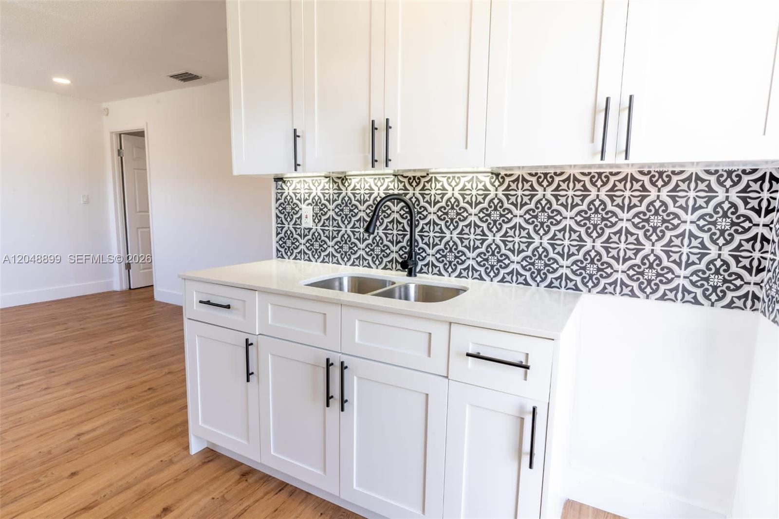 Ver detalles / 2908 sq. ft. $ 2026-07-09 0 foto