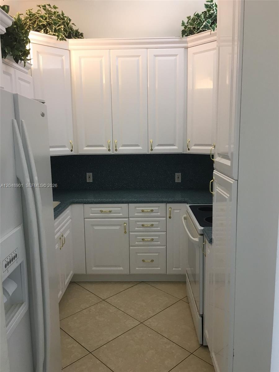 Photo of 20379 Country Club Dr #PH-32, Aventura, Florida, 33180 -