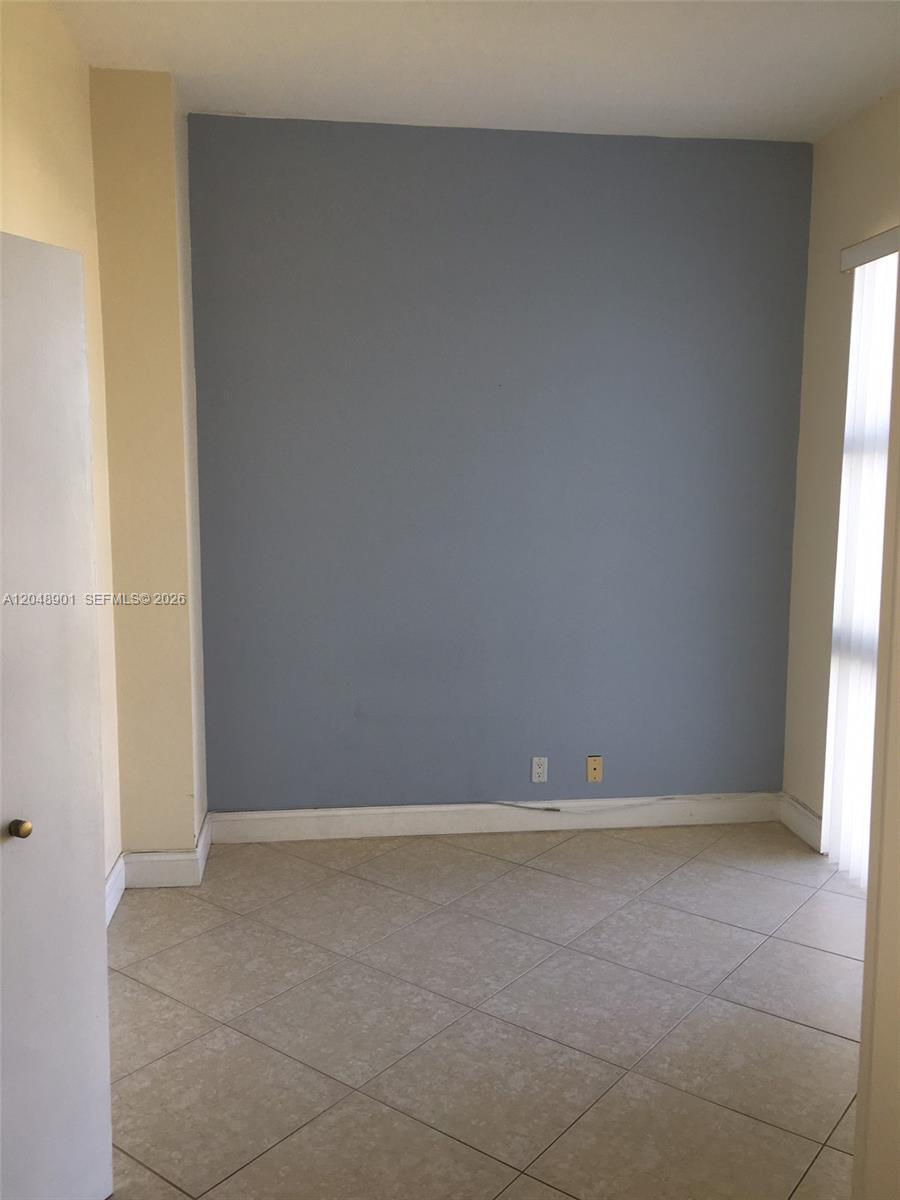 Photo of 20379 Country Club Dr #PH-32, Aventura, Florida, 33180 -