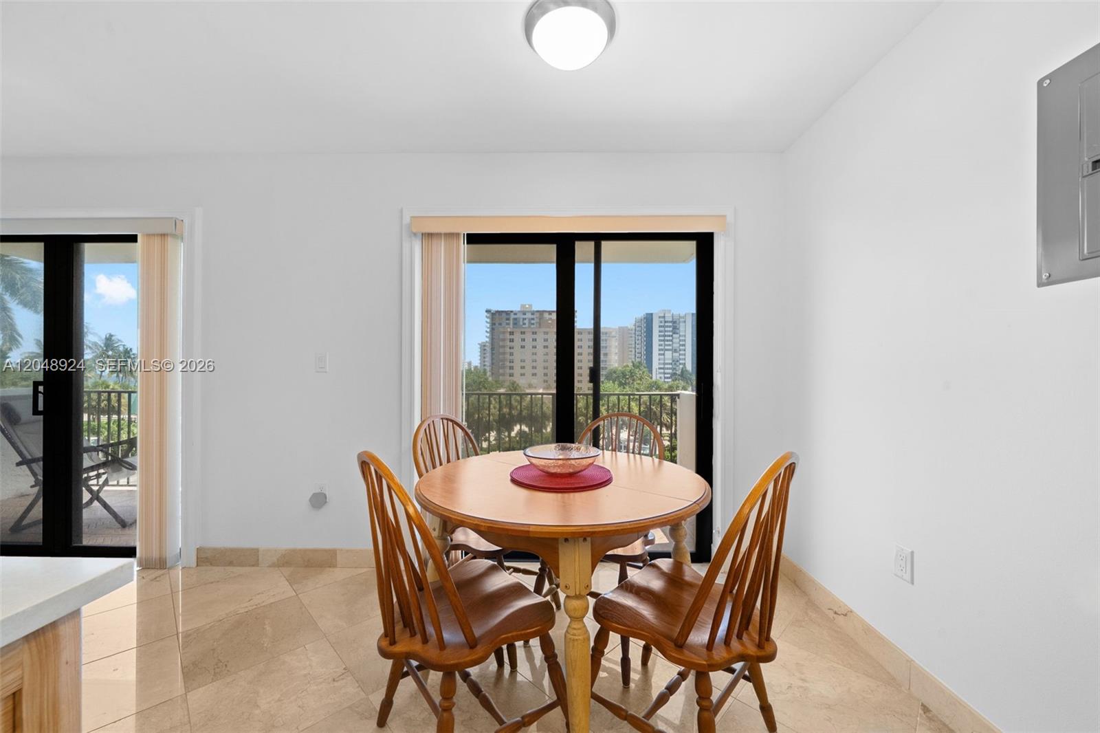 Photo of 1201 Ocean Dr  #410S, Hollywood, Florida, 33019 - 