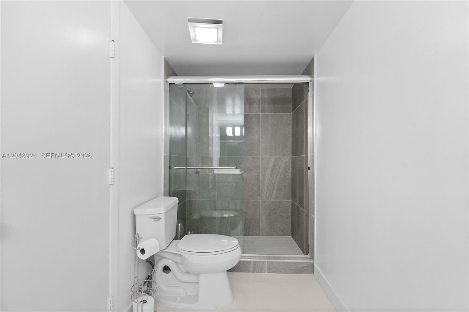 Photo of 1201 Ocean Dr  #410S, Hollywood, Florida, 33019 - 