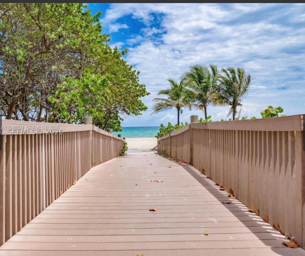 Photo of 1201 Ocean Dr  #410S, Hollywood, Florida, 33019 - 