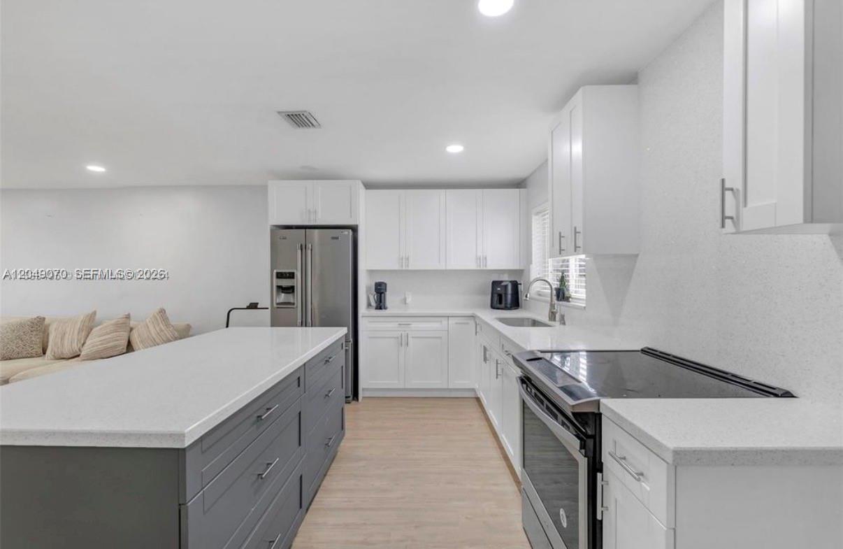   /  2054 sq. ft. $ 2026-07-06 0 foto