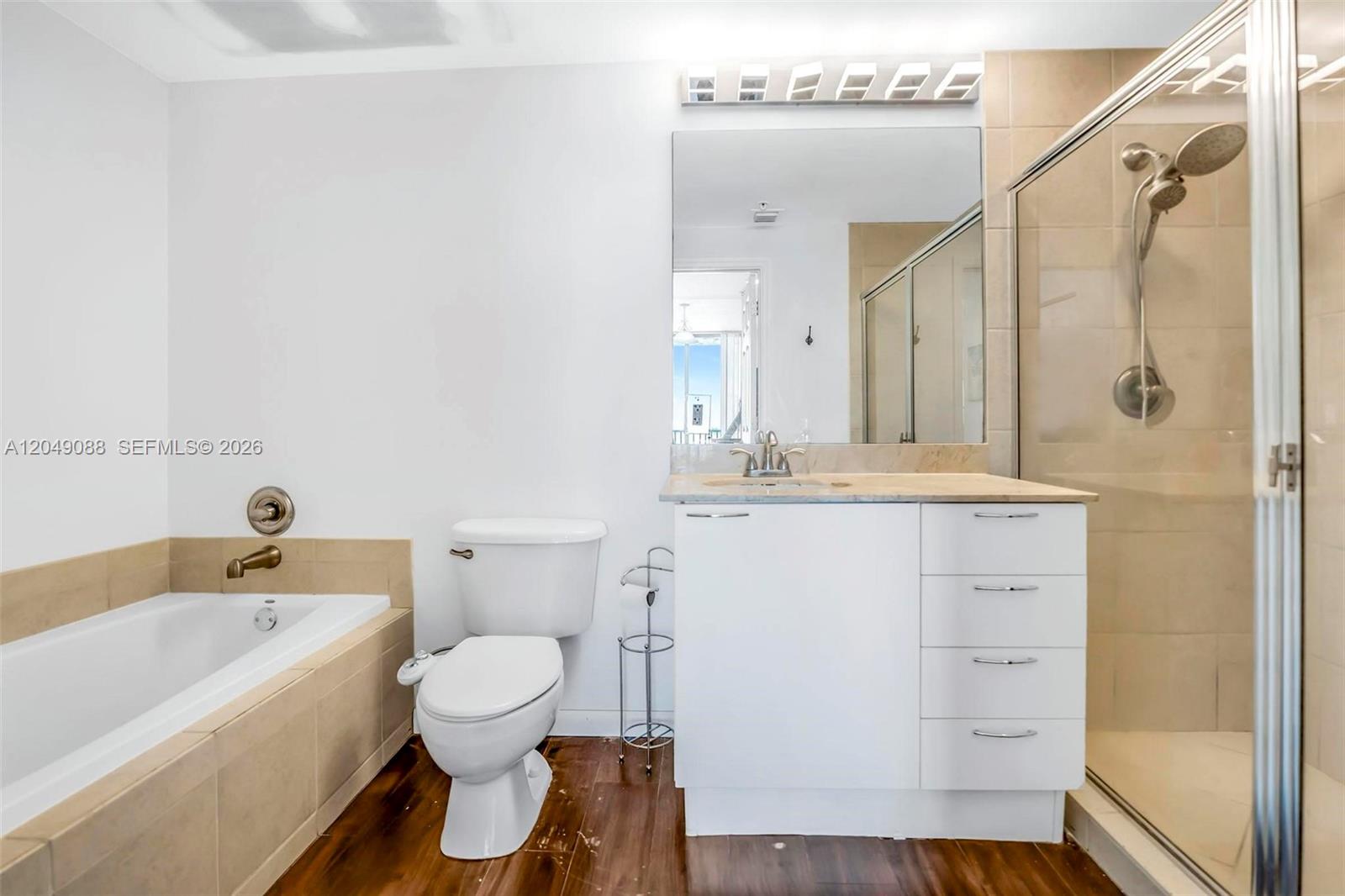 Photo of 140 Dixie Hwy  #501, Hollywood, Florida, 33020 - 