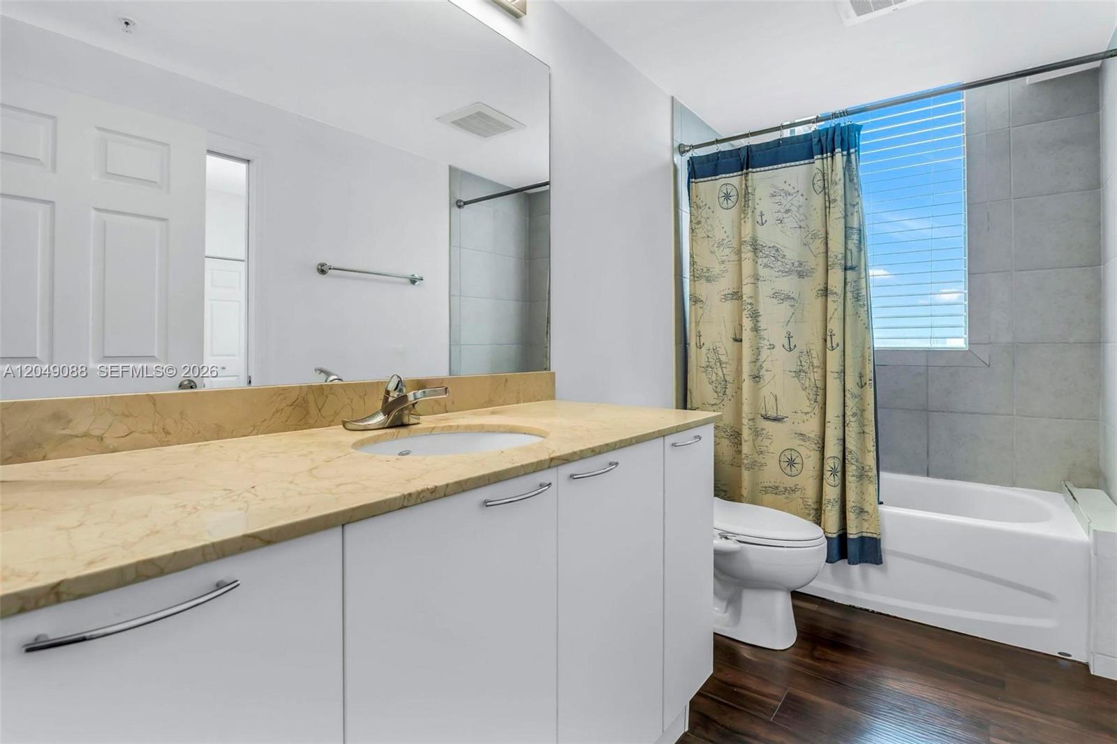 Photo of 140 Dixie Hwy  #501, Hollywood, Florida, 33020 - 