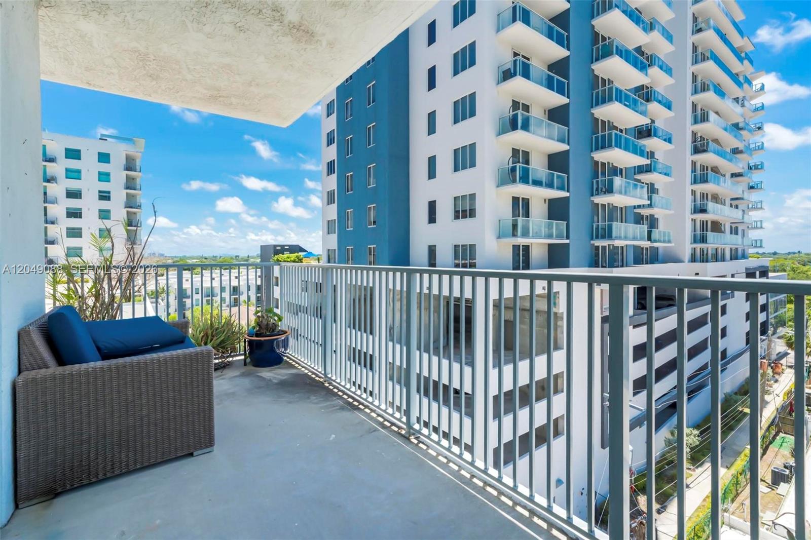 Photo of 140 Dixie Hwy  #501, Hollywood, Florida, 33020 - 