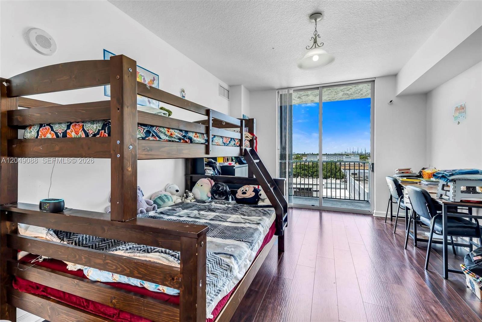 Photo of 140 Dixie Hwy  #501, Hollywood, Florida, 33020 - 