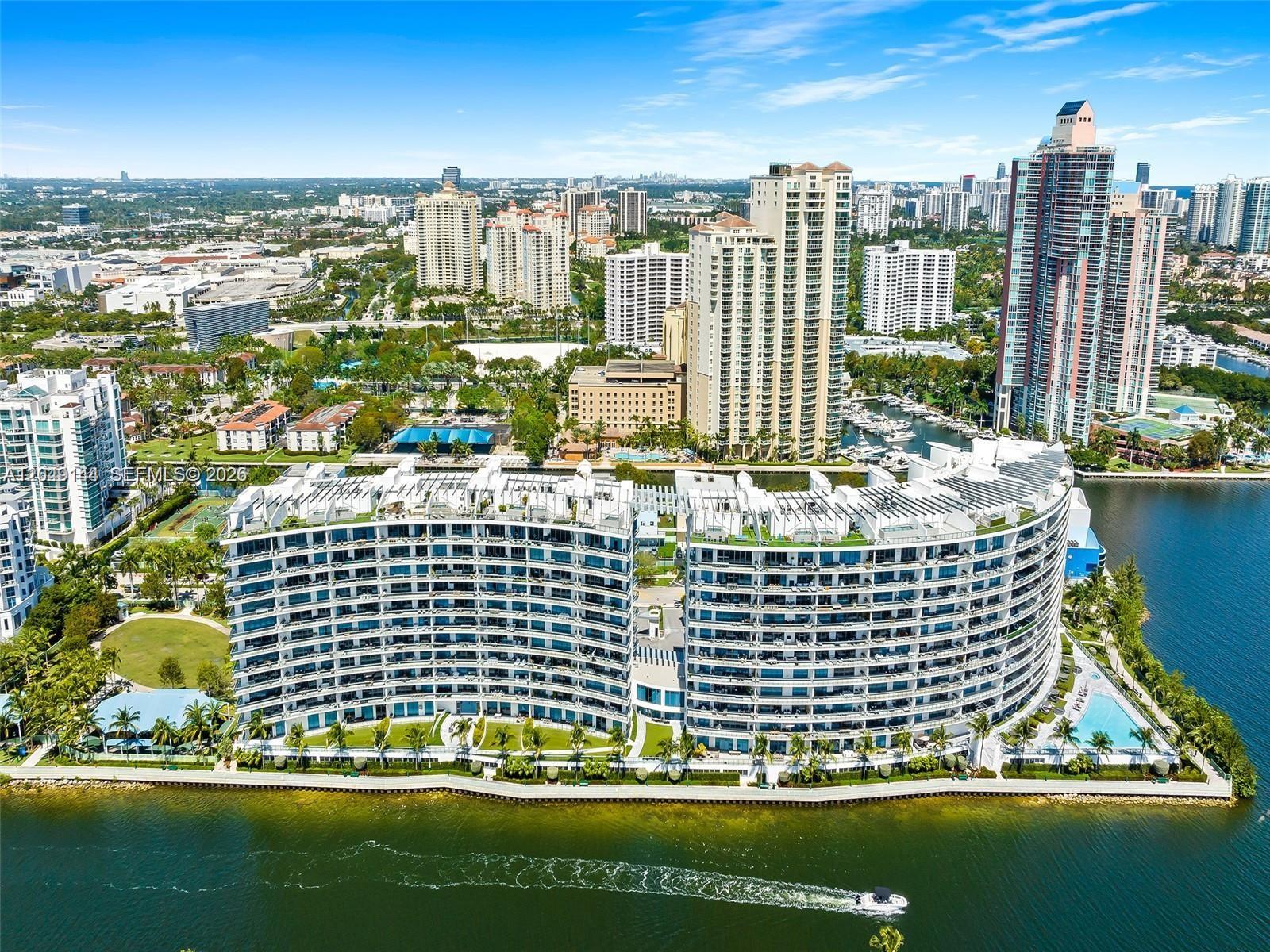 Photo of 3250 188th St  #608, Aventura, Florida, 33180 - 