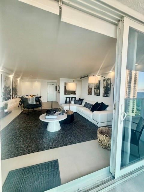 1906 2 / 2 1521 sq. ft. $ 2026-07-07 0 Photo