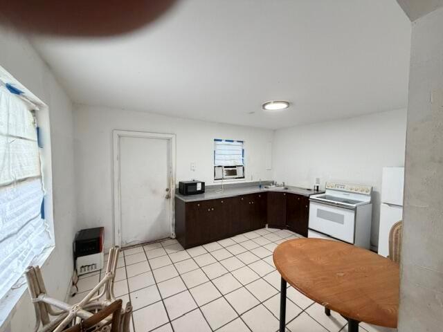 Ver detalles / 0 1733 sq. ft. $ 2026-07-08 0 foto