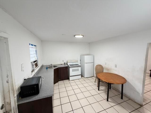 Ver detalles / 0 1733 sq. ft. $ 2026-07-08 0 foto