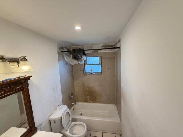 Ver detalles / 0 1733 sq. ft. $ 2026-07-08 0 foto