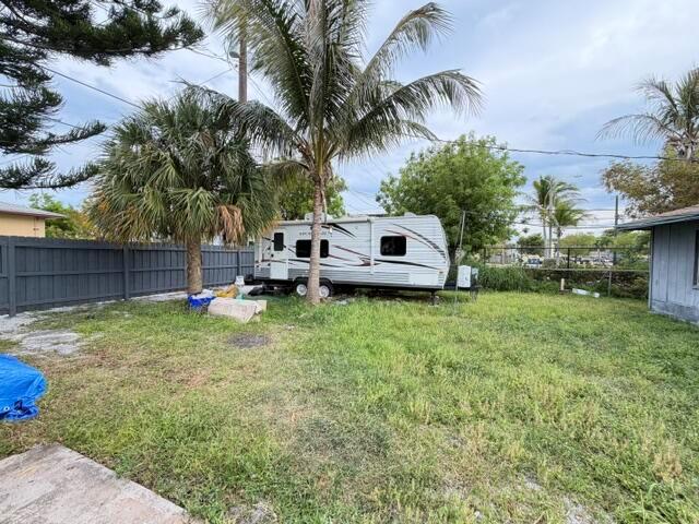 Ver detalles / 0 1733 sq. ft. $ 2026-07-08 0 foto
