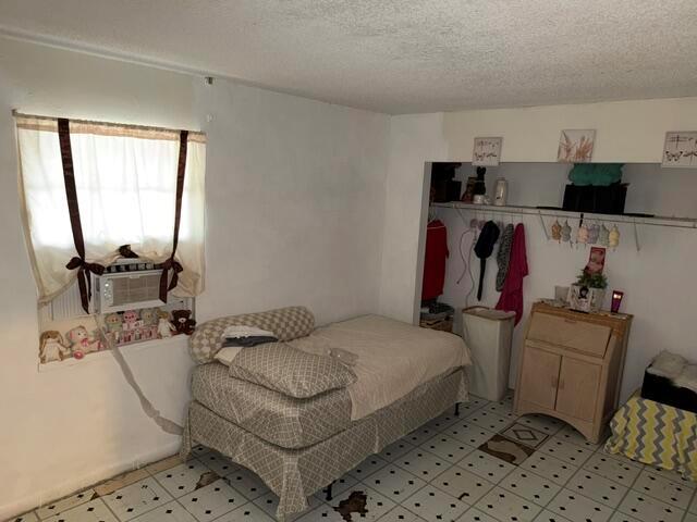 Ver detalles / 0 1733 sq. ft. $ 2026-07-08 0 foto
