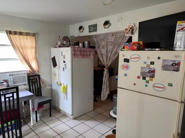 Ver detalles / 0 1733 sq. ft. $ 2026-07-08 0 foto